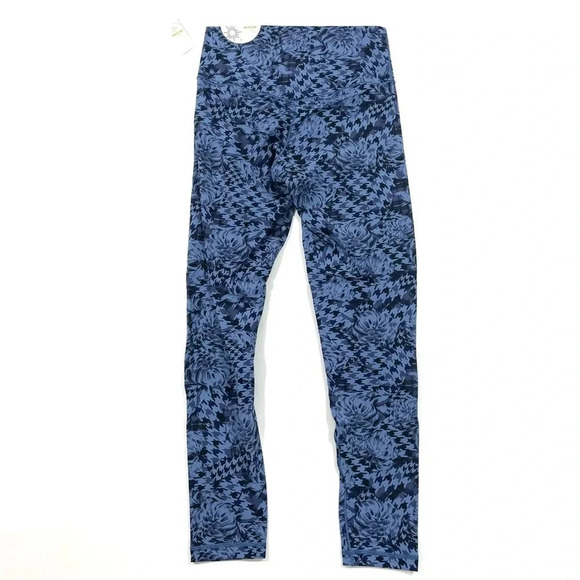 New OFFLINE By Aerie Real Me Xtra Hold Up! Leggings - Picture 4 of 9